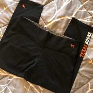 PINK Texas Longhorns cropped leggings